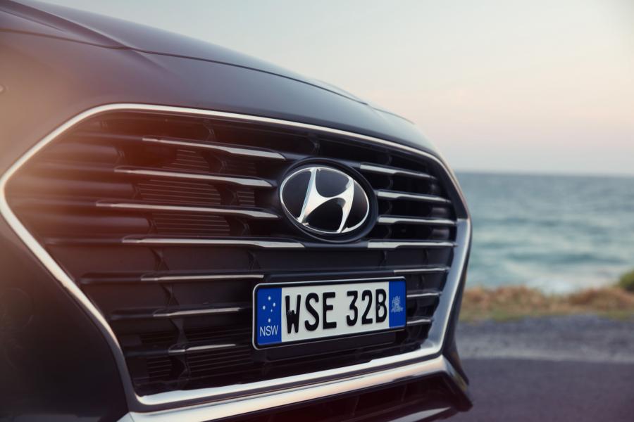 Детали экстерьера Hyundai Sonata Active (LF) 2017 года  (AU) (фото 11 из 12)
